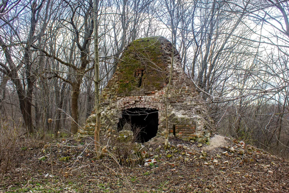 Грот-ледник (Лазарево)