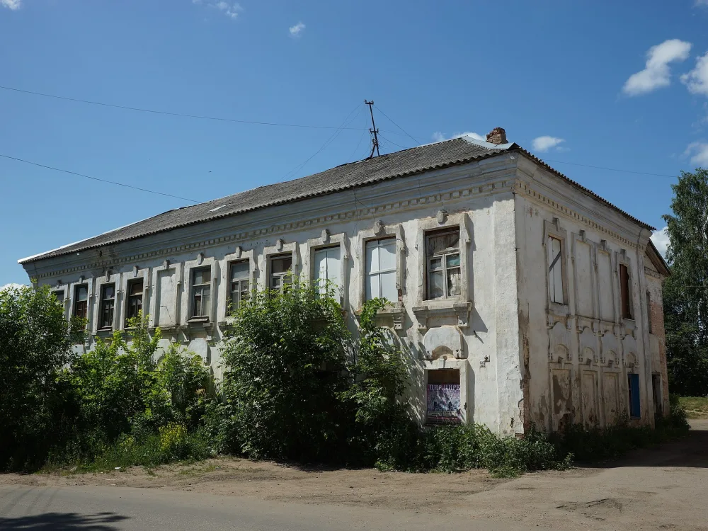 Жилой дом (Боровичи)