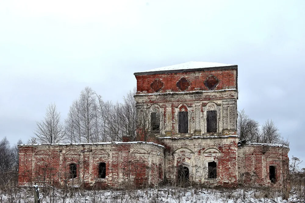Церковь Михаила Архангела (Гробищево)