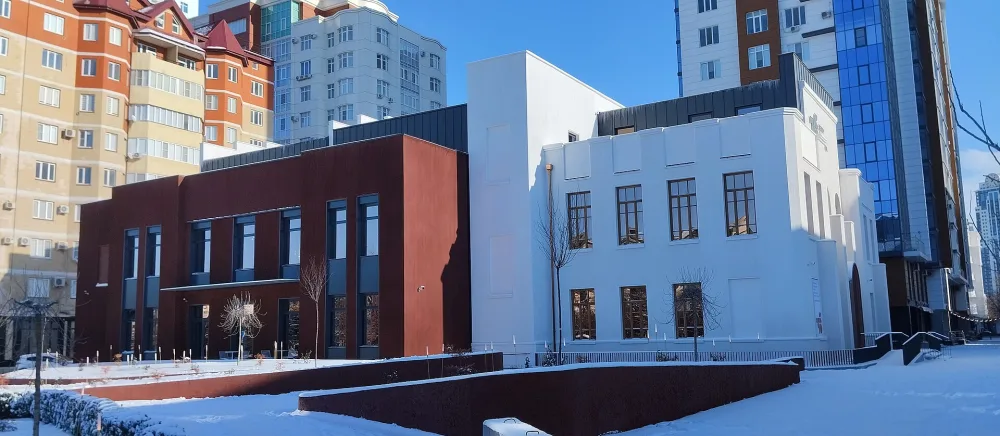 Здание Чеченского государственного театра юного зрителя