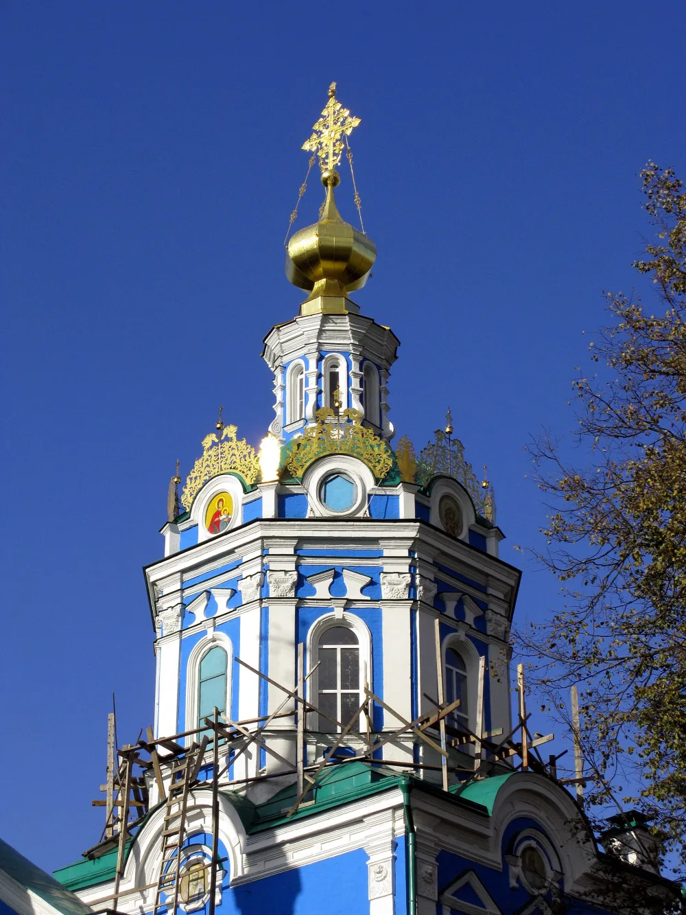 Церковь Архангела Михаила (Салтыковка)
