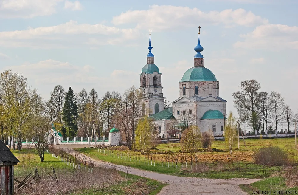Церковь Введения Богородицы во Храм (Флорищи)