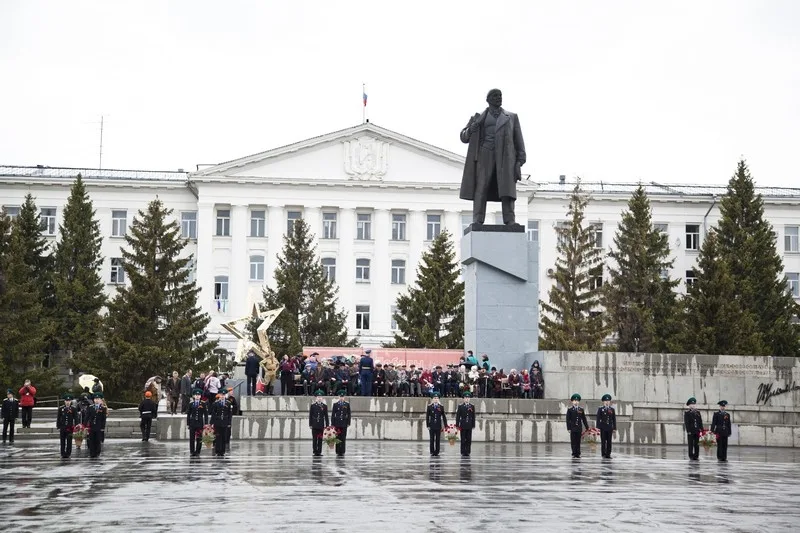 Памятник Ленину (Курган)