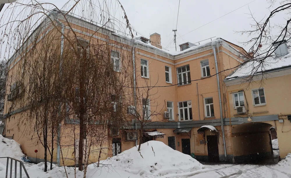 Покровский бульвар 16-18 с2