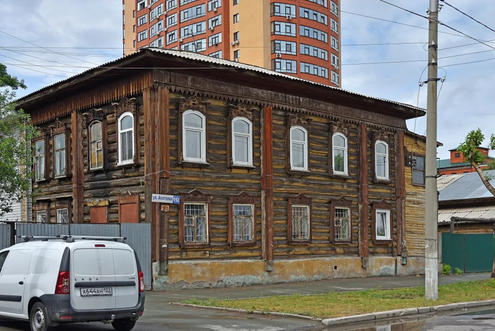 улица Анатолия 112