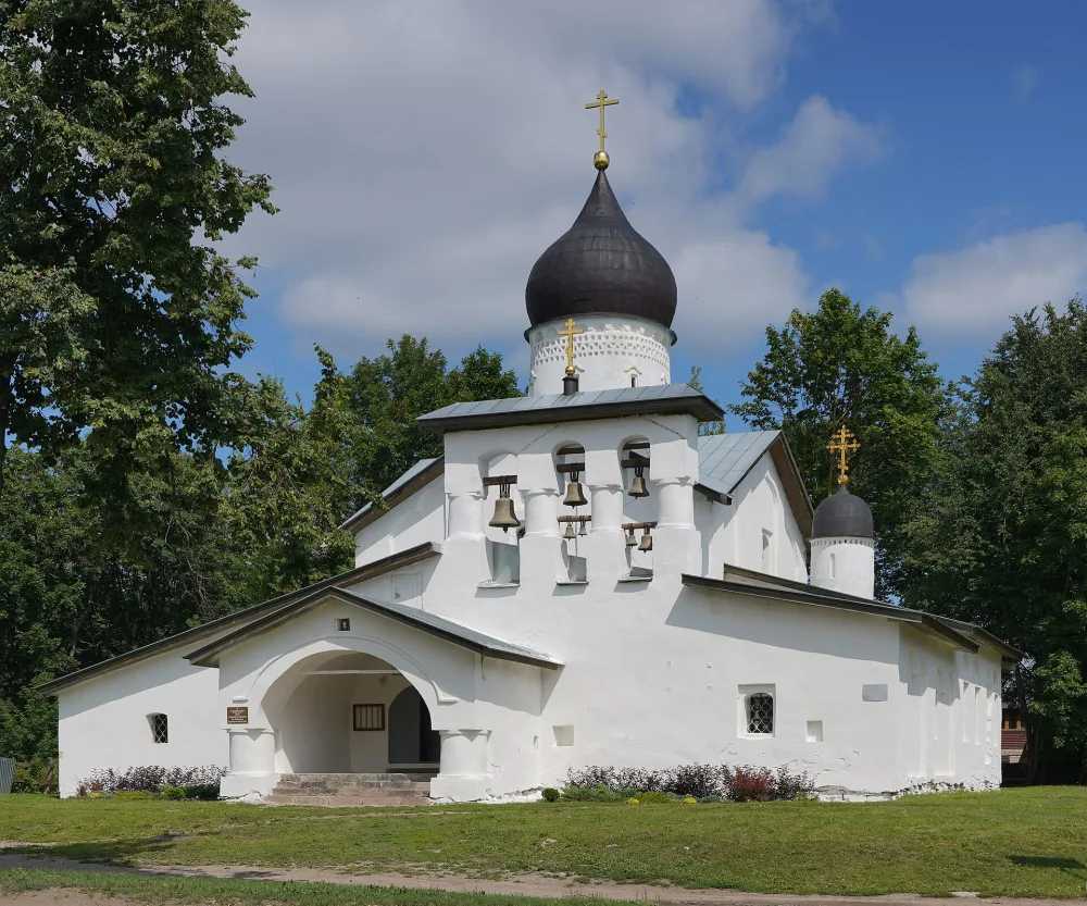 Церковь Воскресения Христова со Стадища (Псков)