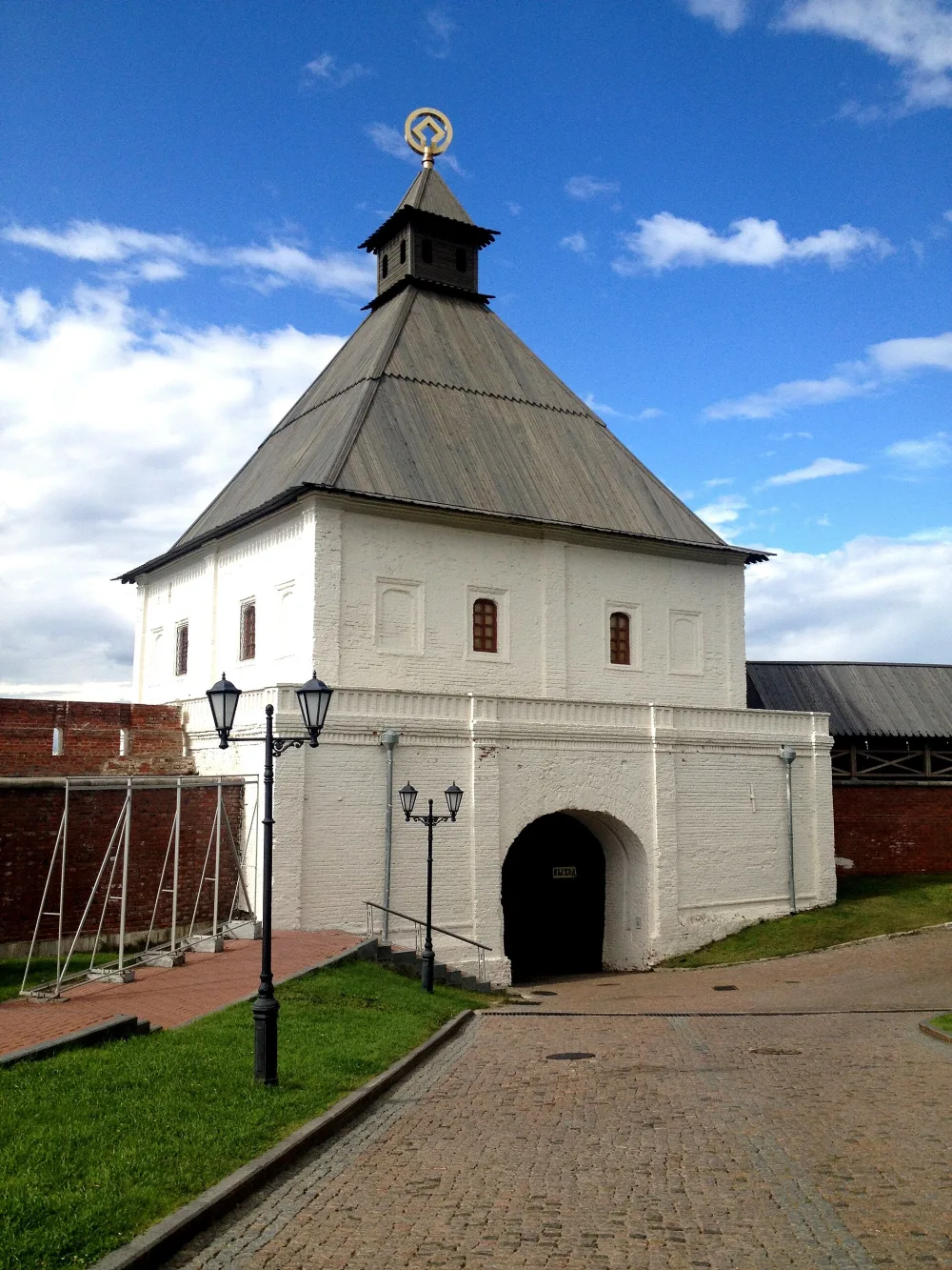 Тайницкая башня (Казань)