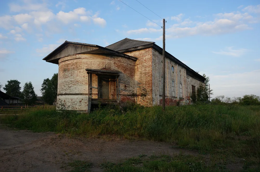 Церковь Пресвятой Троицы (Верхняя Уфтюга)