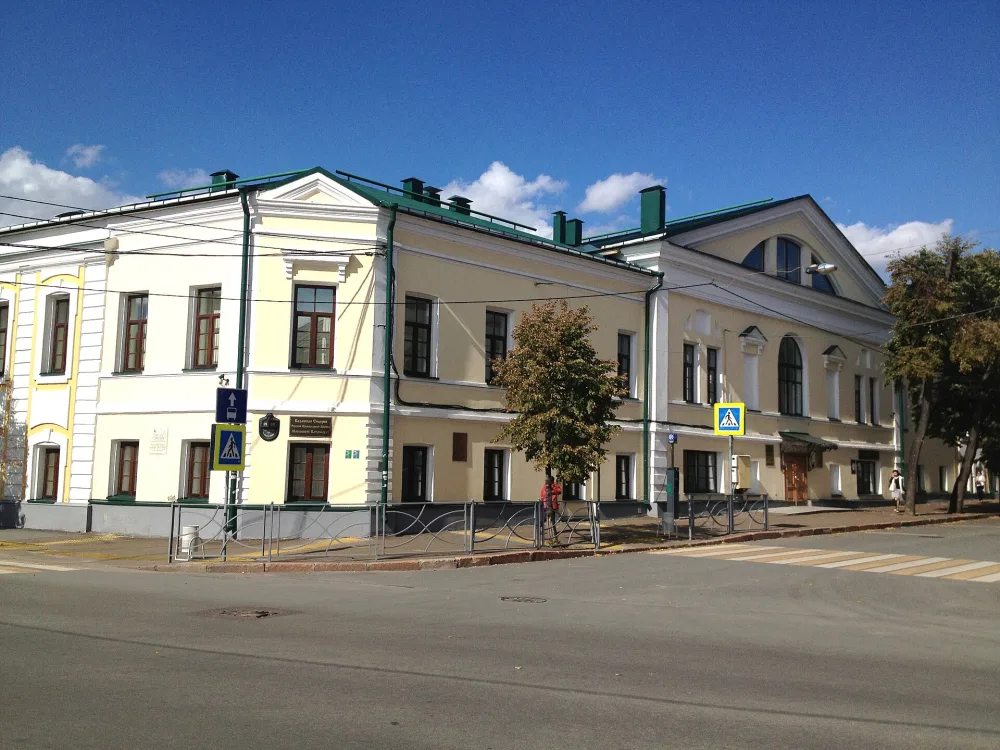 Дом штаба 334-й Витебской ордена Суворова стрелковой дивизии (Казанское духовное училище)
