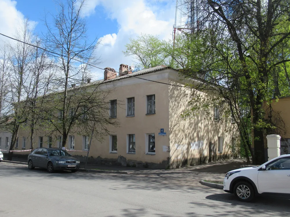 Жилой дом (Великий Новгород)