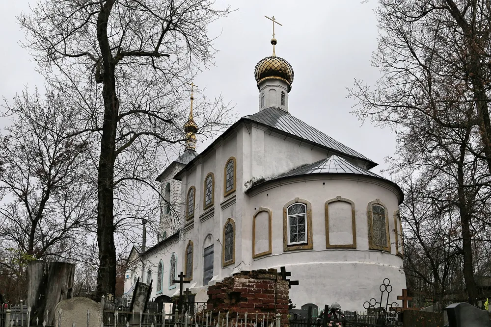 Церковь (Малые Липки)