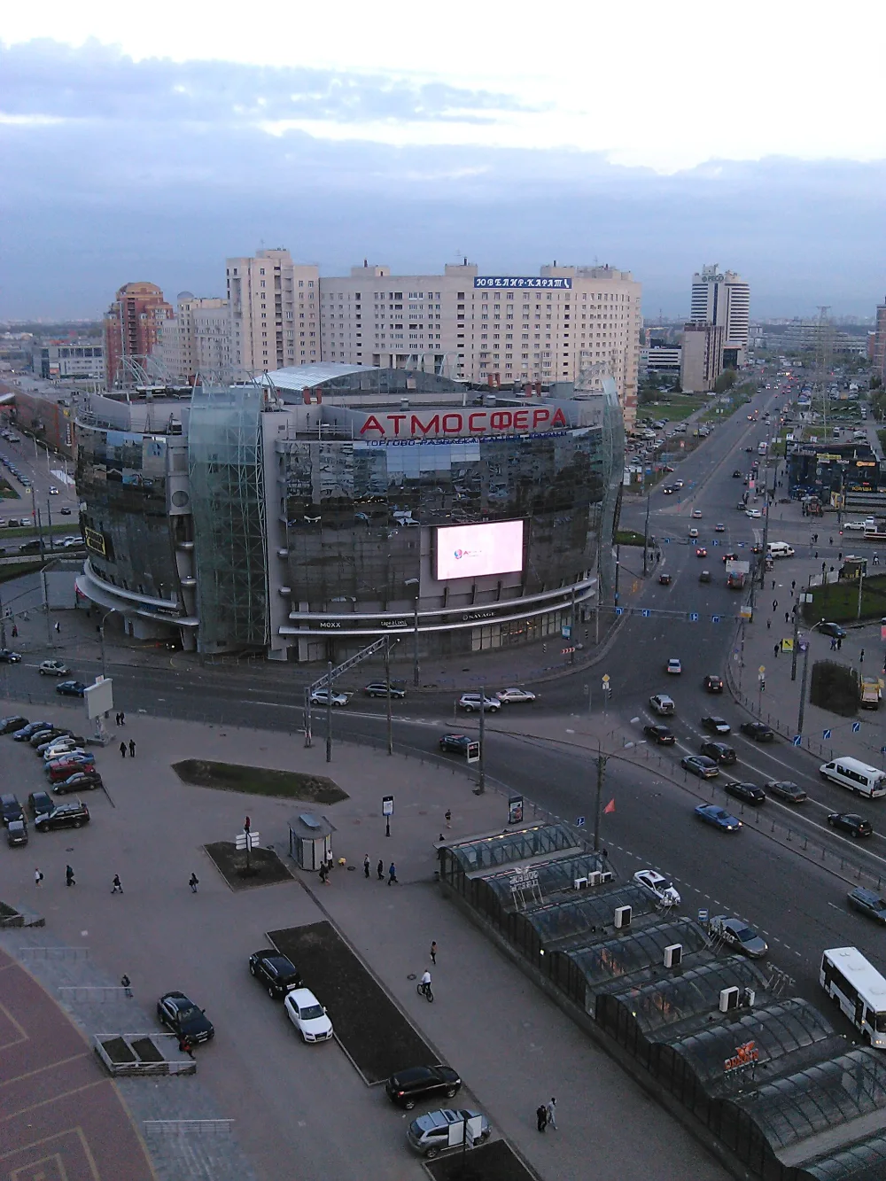 Комендантская площадь