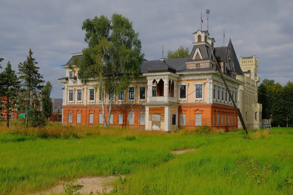 Жилой дом для инженеров (Красный Профинтерн)