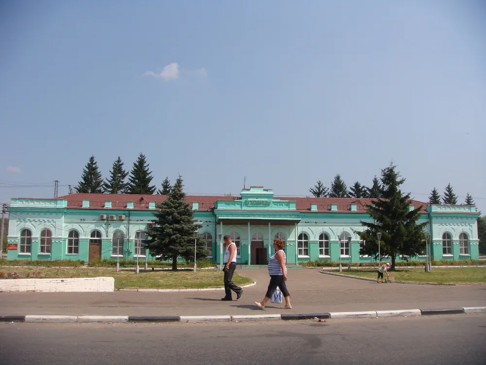 Железнодорожный вокзал (Луховицы)