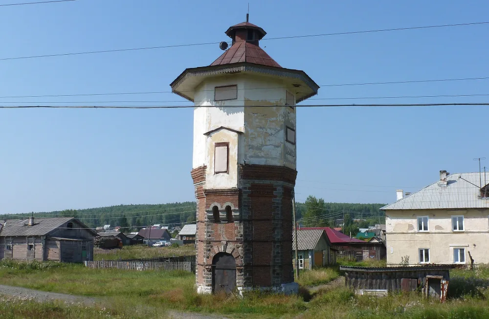 Водонапорная башня (Большая Выя)