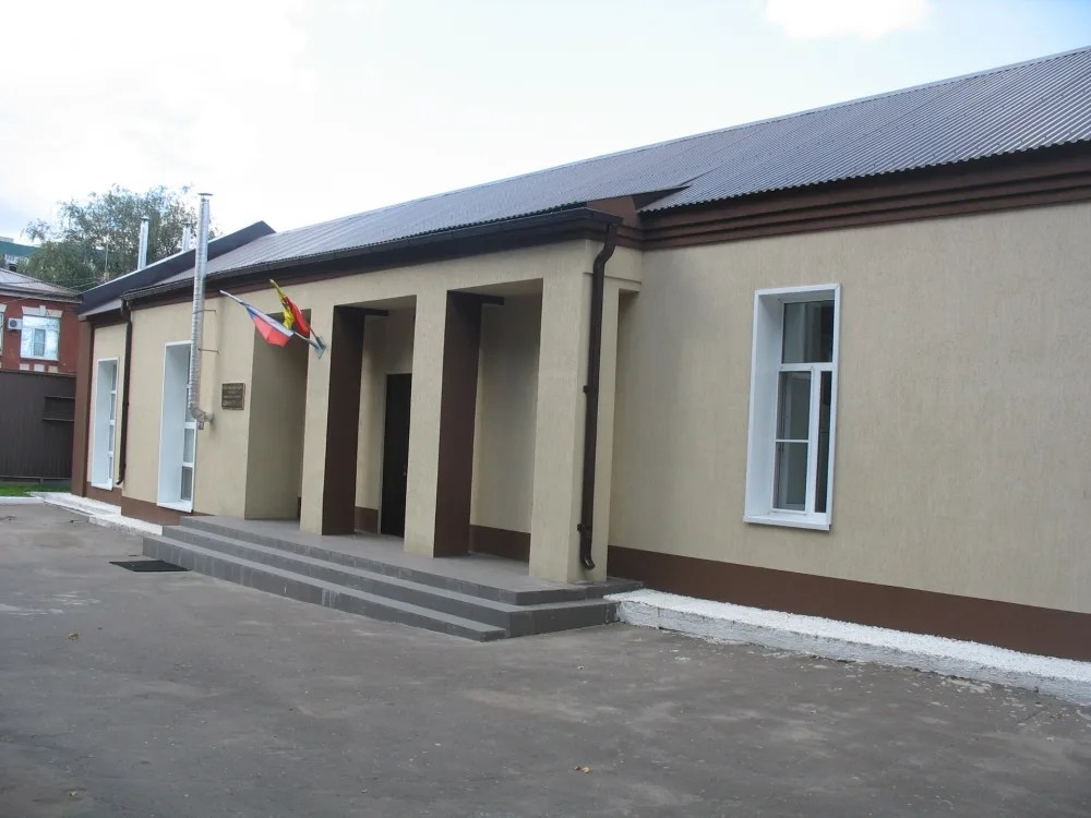Флигель