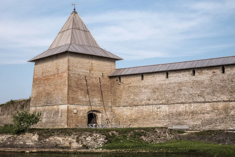 Государева (Царская, Воротная) башня (Шлиссельбург)
