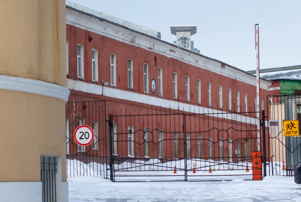Бакунинская улица 81, Ансамбль Покровской мещанской богадельни