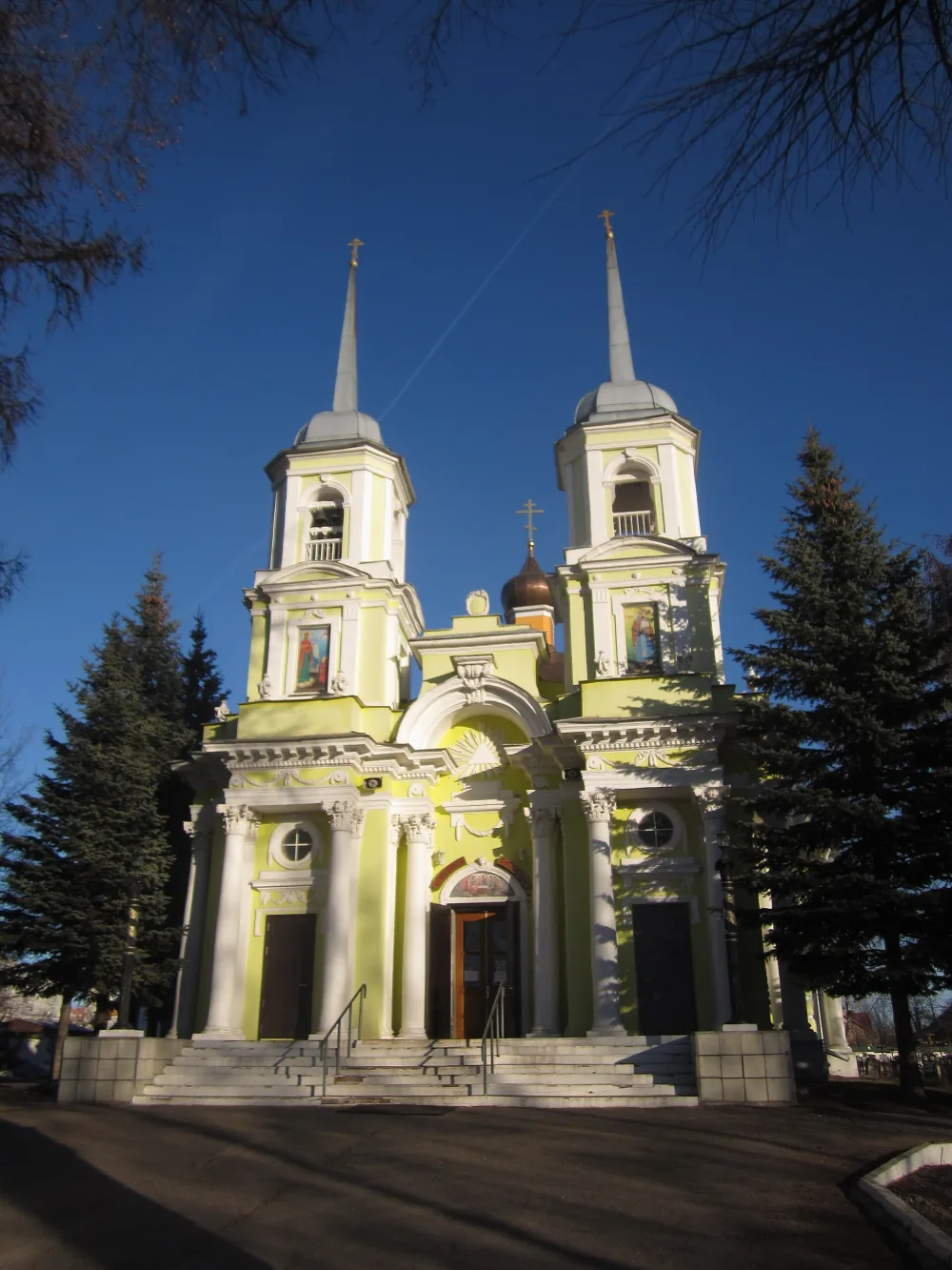 Церковь Пресвятой Троицы (Павлино)