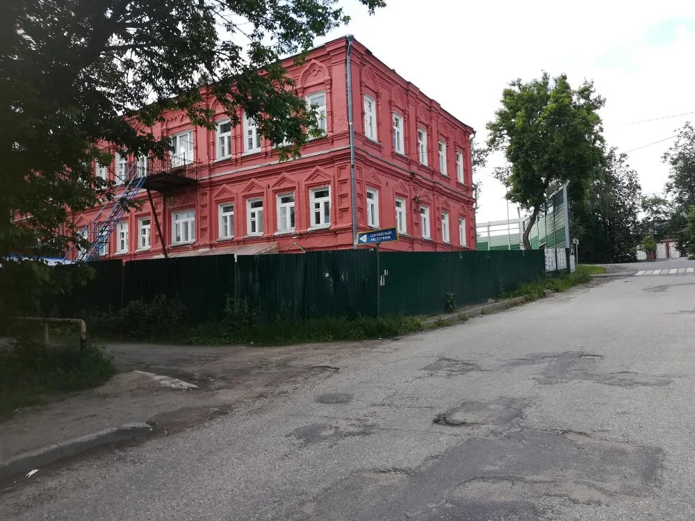 Монастырская гостиница (Боголюбово)