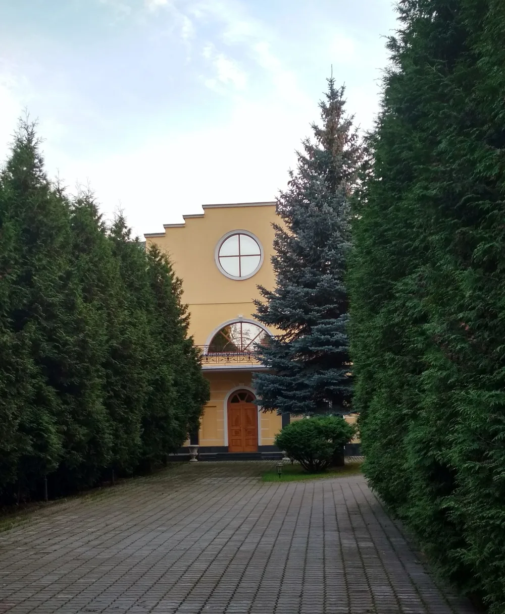 Летняя улица 4 c4