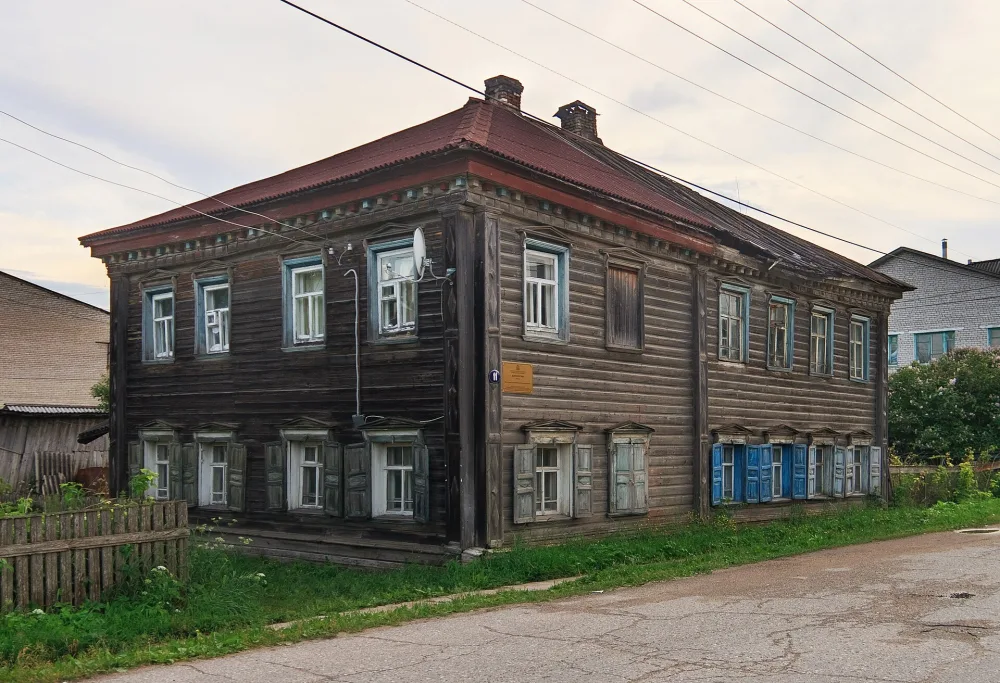 Дом Носова (Каргополь)