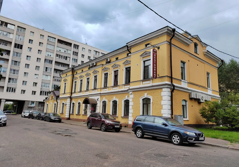 Дом инженера Е.Ф. Галена (два корпуса)