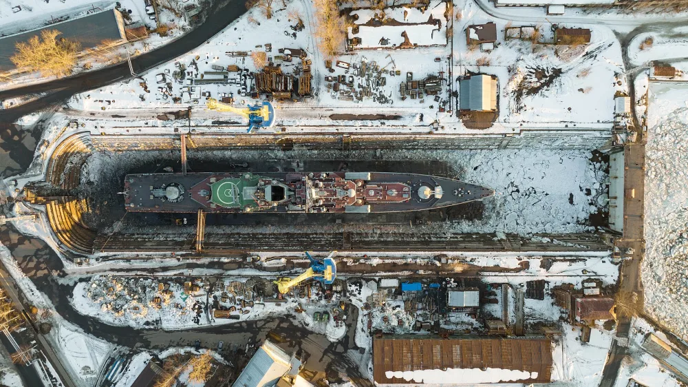 Алексеевский док