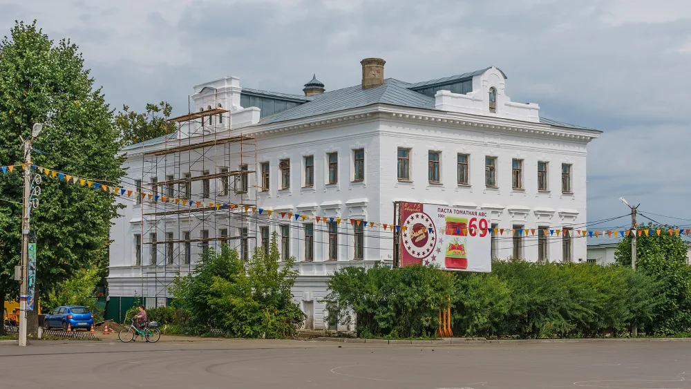 Дом Анны Михайловны Красильщиковой (школа) (Родники)