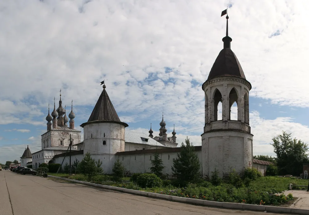 Стены и башни (Юрьев-Польский)