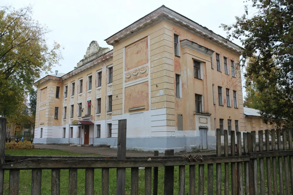 Здание школы №3 (Волжск)