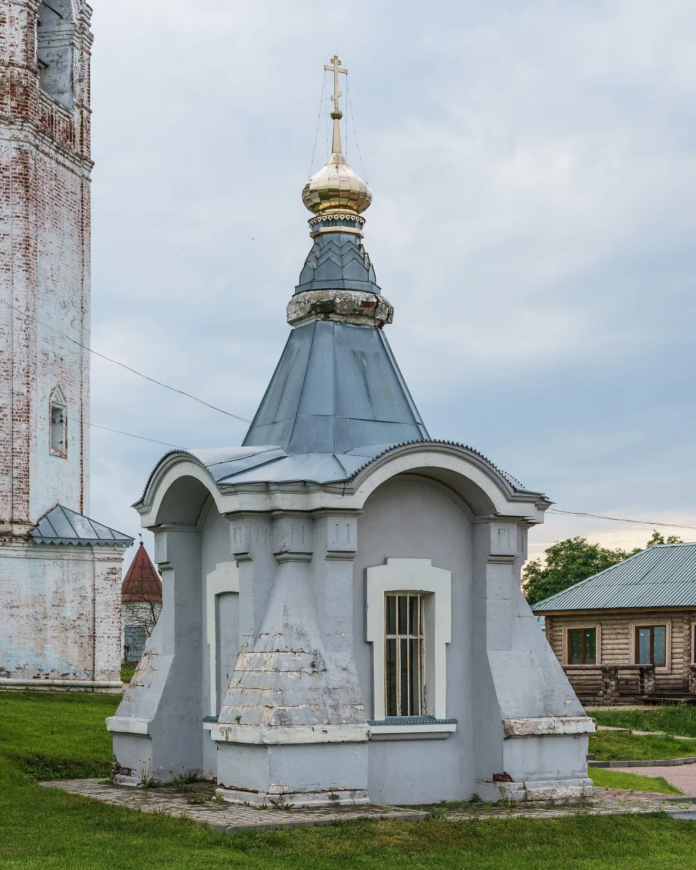 Часовня-киворий над усыпальницей Кожина П.П. (Гороховец)