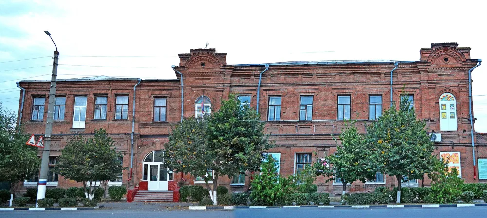 Жилой дом (Народный дом)