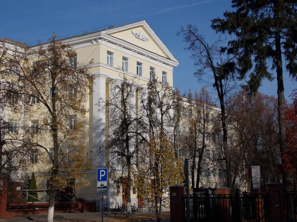 Самолётный корпус авиаинститута (Казань)