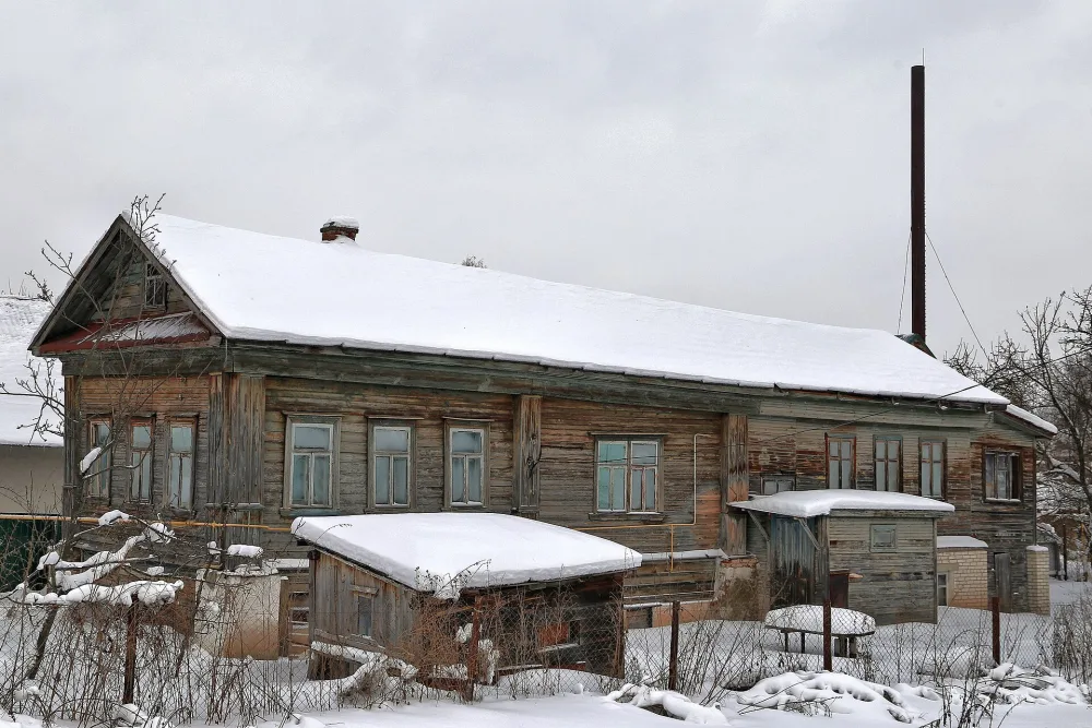 Дом, в котором родился и до 1958 г. жил дважды Герой Советского Союза летчик-космонавт В.Н. Кубасов (Вязники)