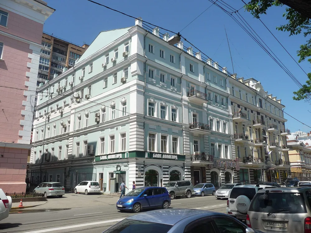 Дом Старцева