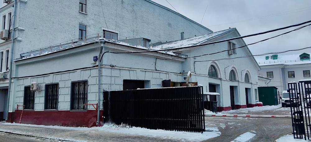 Гараж центральной подстанции Скорой помощи (Мещанский)