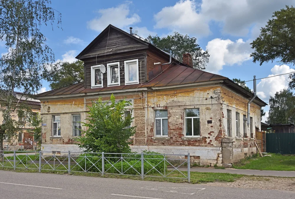 Жилой дом (Старица)