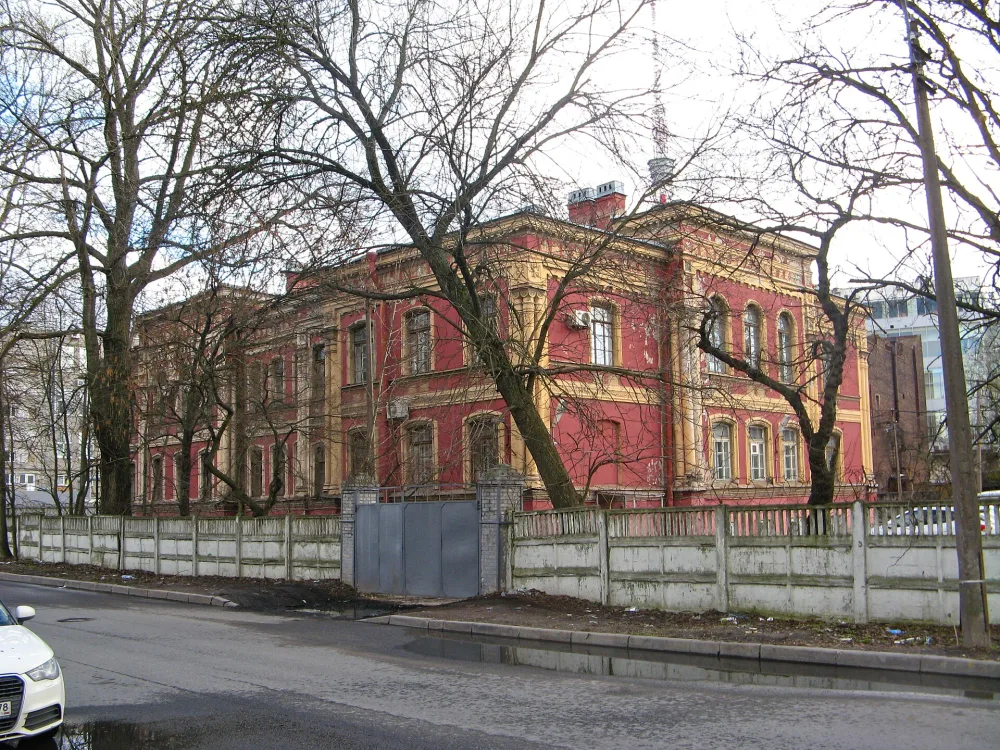 Здание приюта и богадельни Николаевского православного братства