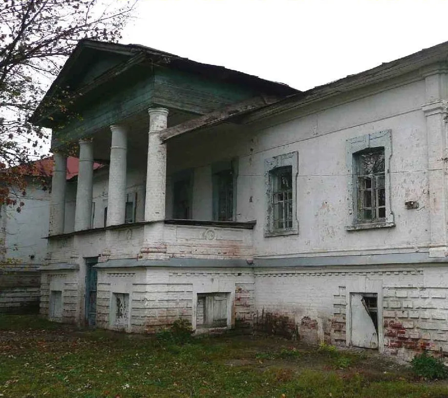Усадебный дом