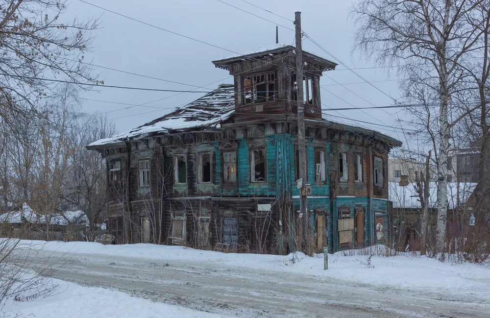 Жилой дом Шварева и Ручкиной с воротами (Ярославль)