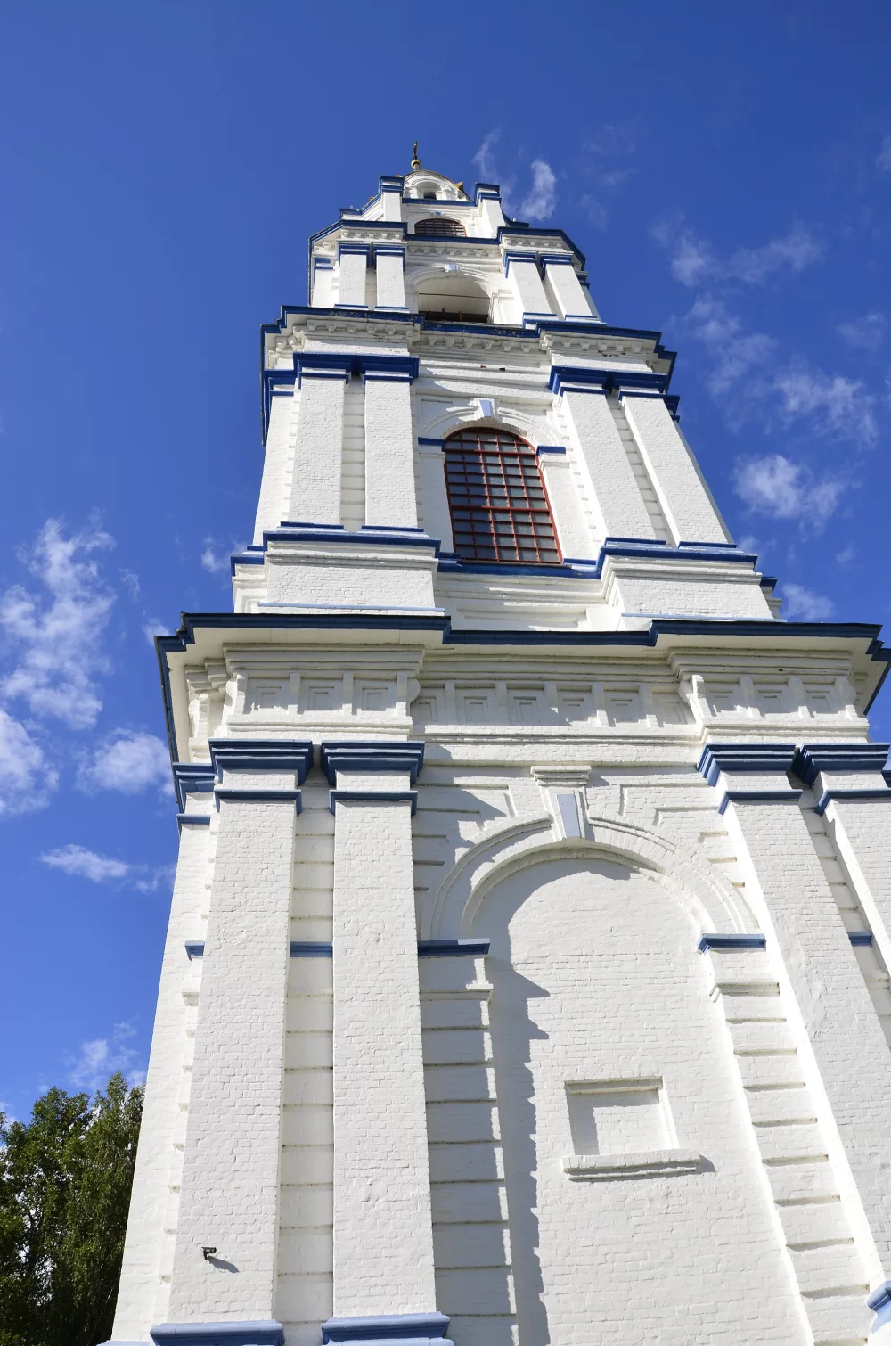 Церковь Пресвятой Троицы (Эрлекс)