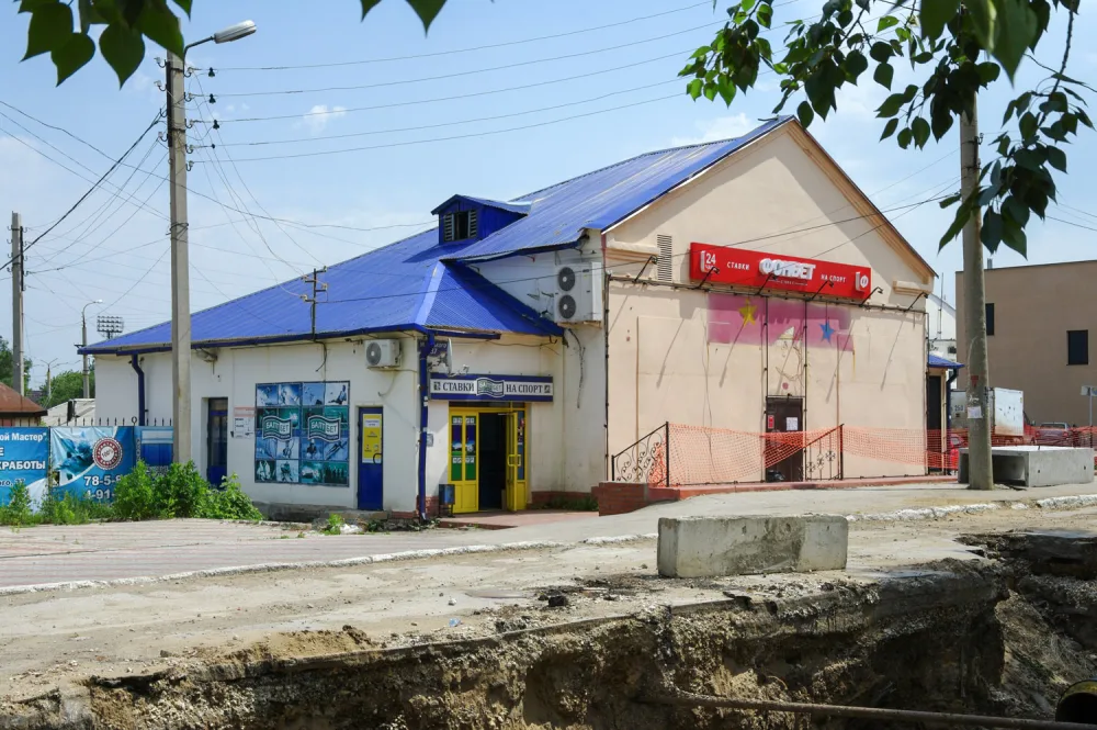 Здание магазина