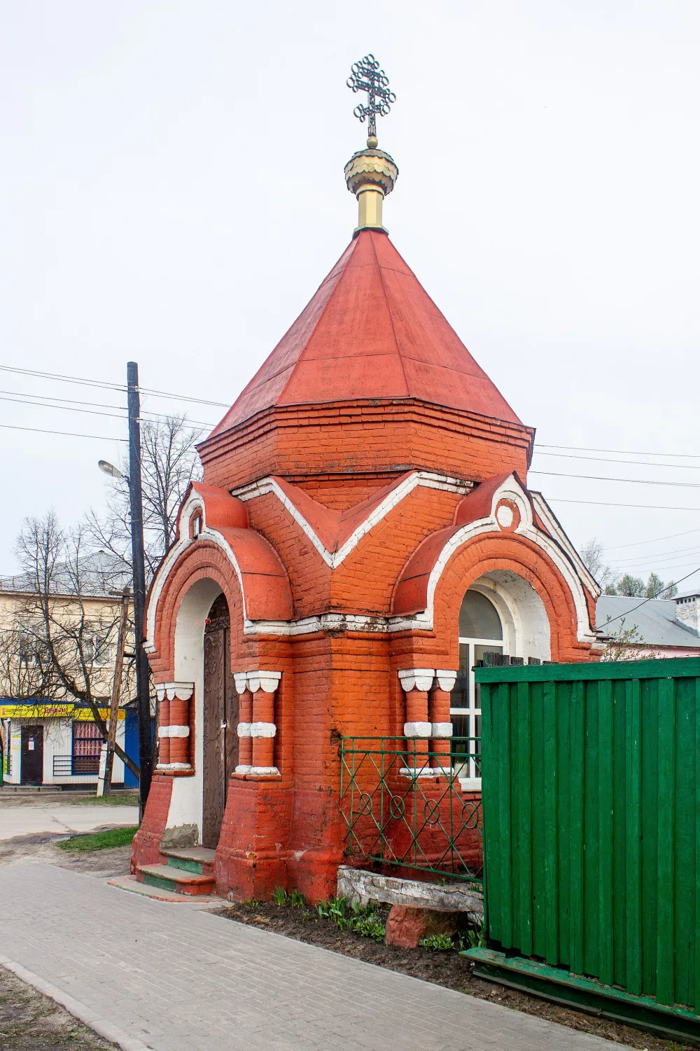 Александро-Невская часовня при Воскресенском соборе (Ветлуга)