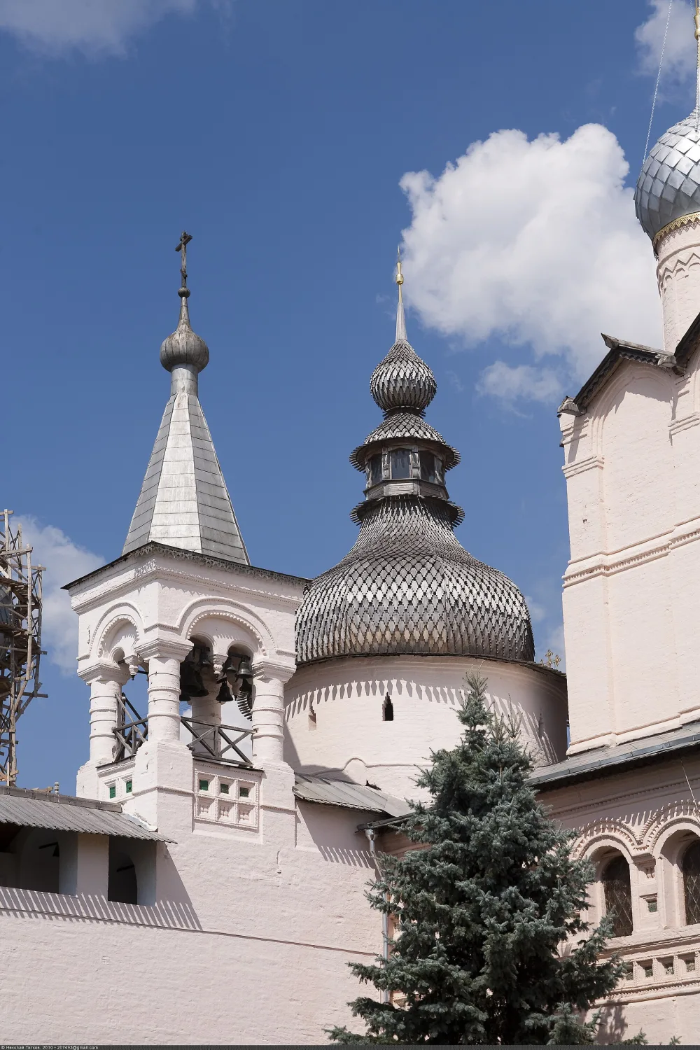 Колокольня церкви Воскресения Христова (Ростов)