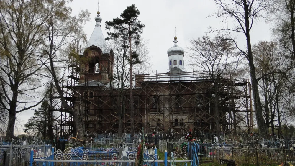 Церковь Рождества Христова (Горнешно)