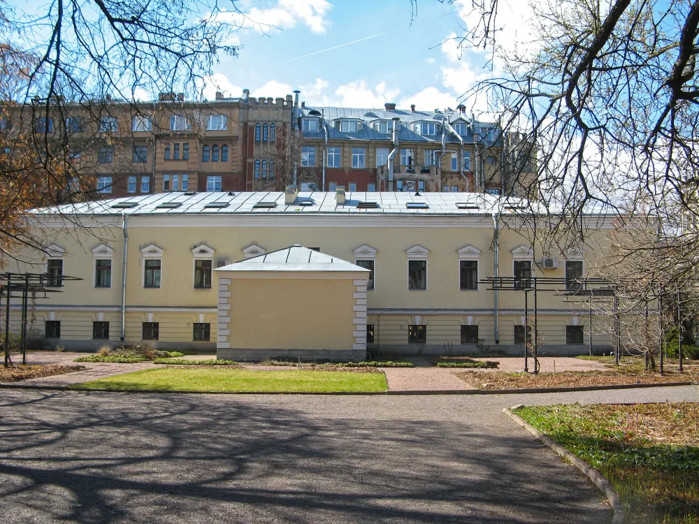 Жилой дом