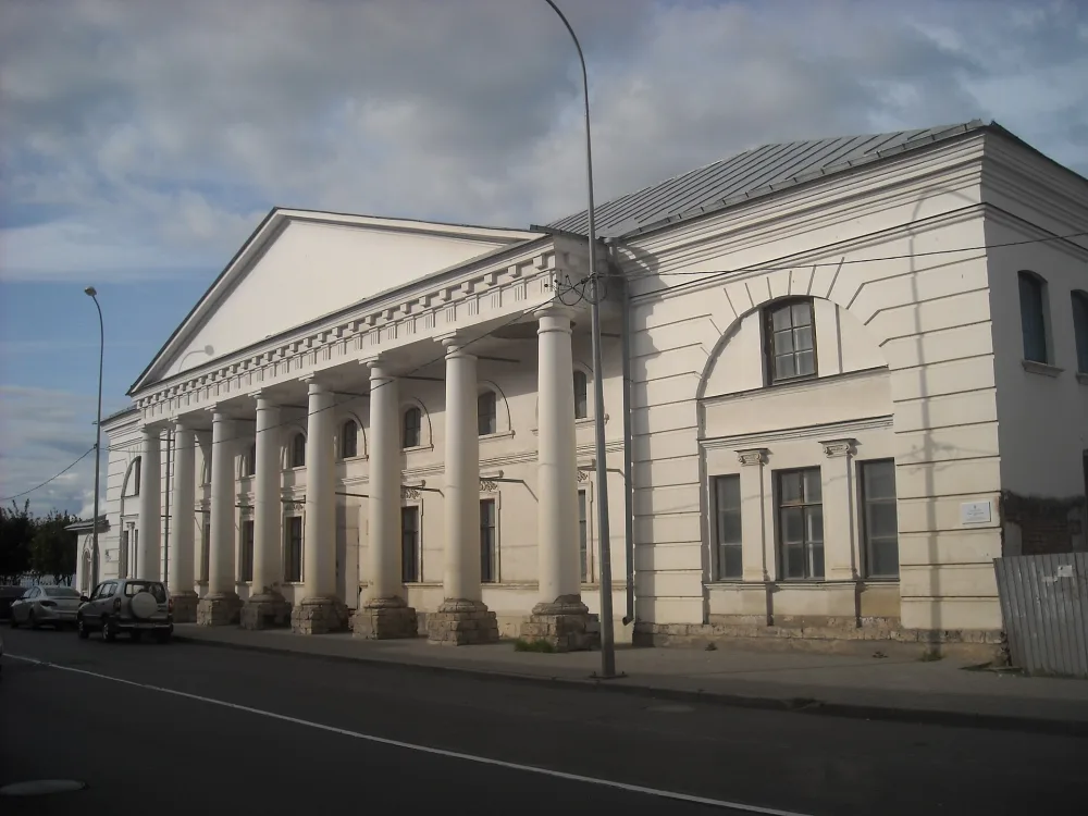 Здание Старой биржи (хлебной) (Рыбинск)