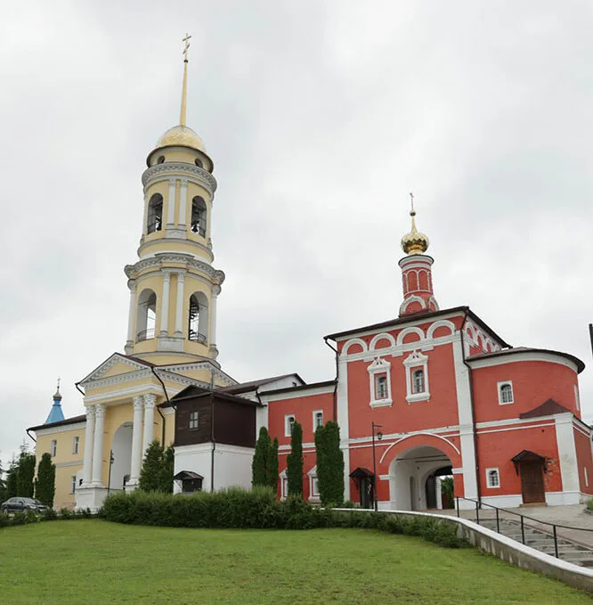 Gate church of Saint Alexius of Moscow (Belyov)