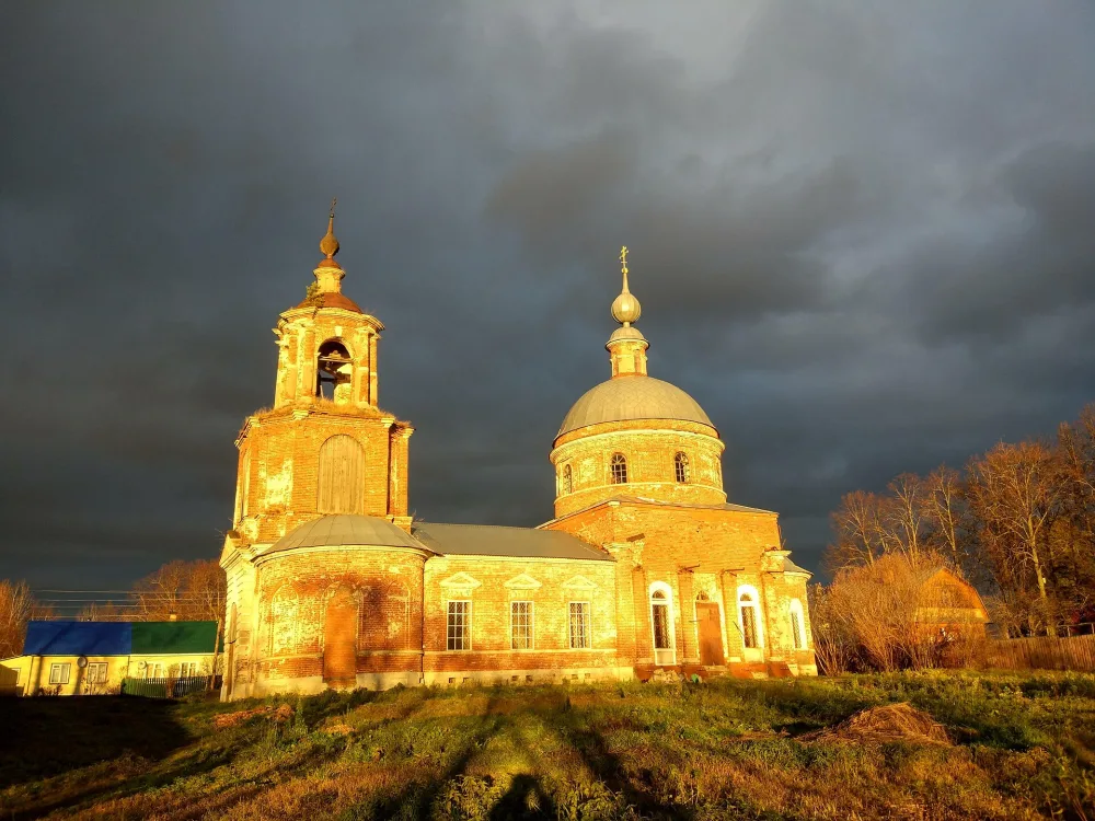 Покровская церковь (Покровское)